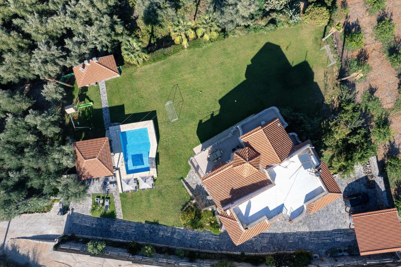 Villa Sevdas Perama  Экстерьер фото
