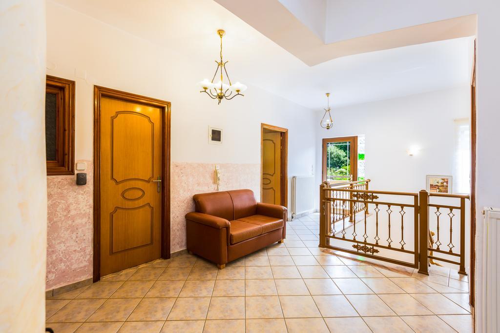 Villa Sevdas Perama  Экстерьер фото